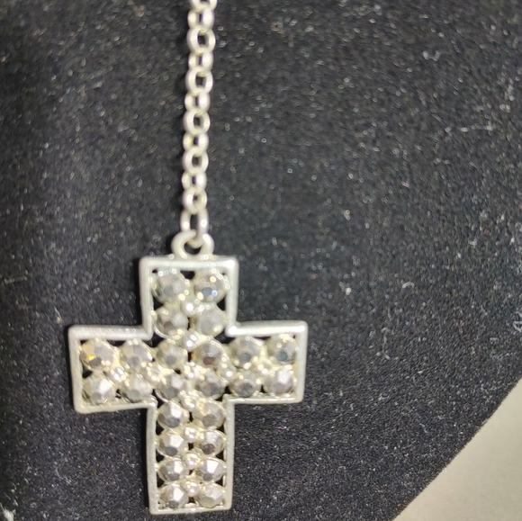Cross beaded necklace - Picture 4 of 5